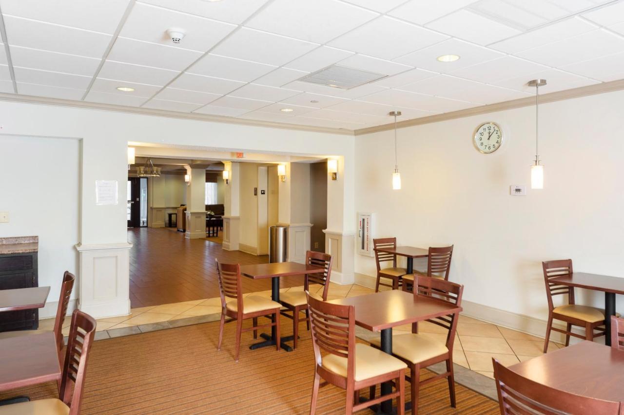 Ramada By Wyndham Jackson Ms Hotel Bagian luar foto
