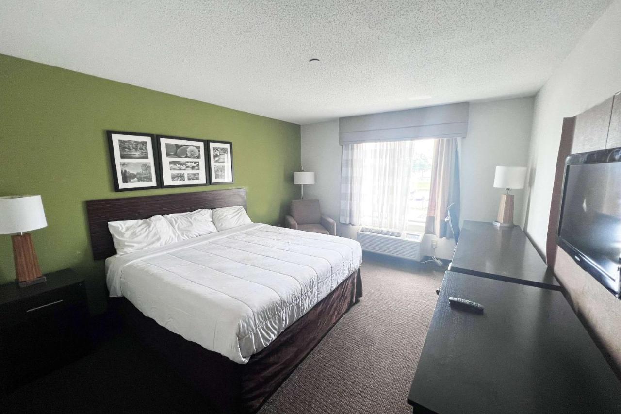 Ramada By Wyndham Jackson Ms Hotel Bagian luar foto