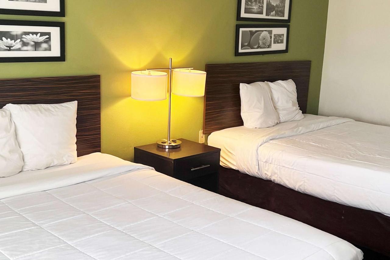 Ramada By Wyndham Jackson Ms Hotel Bagian luar foto