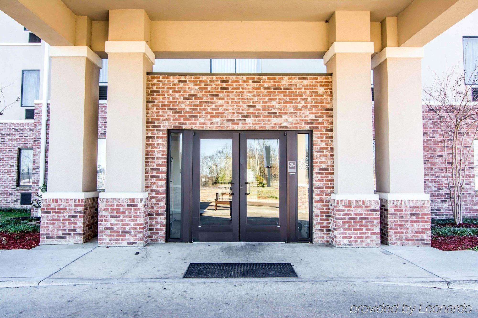 Ramada By Wyndham Jackson Ms Hotel Bagian luar foto